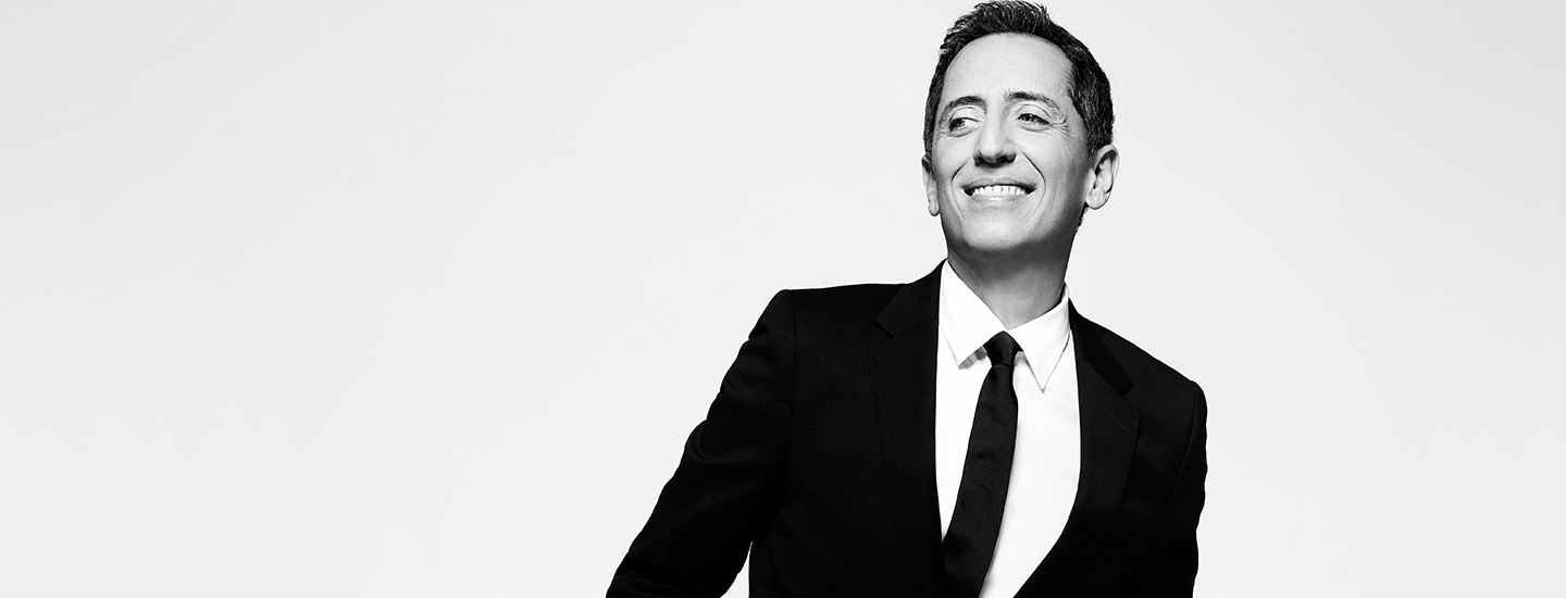 Bandeau Gad Elmaleh D'ailleurs spectacle humour zenith de strasbourg europe