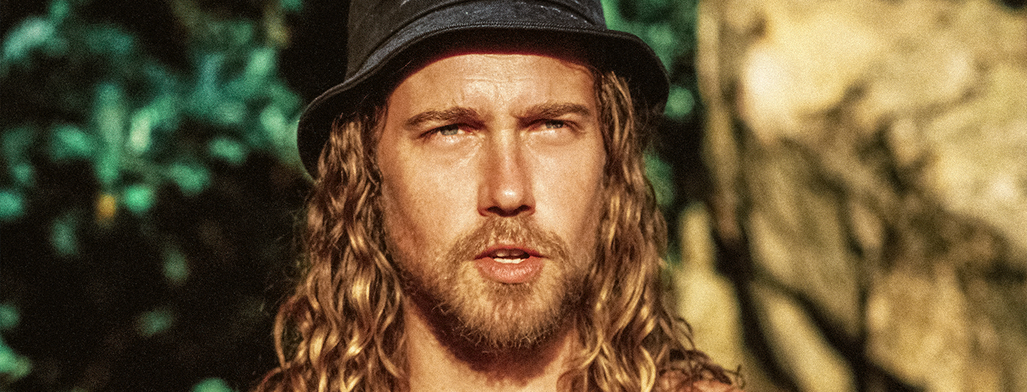 Bandeau Julien Doré concert aimée la tournée zenith de strasbourg europe